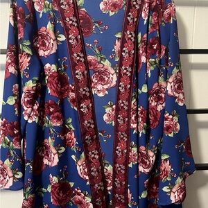 Pioneer Woman Size S/M Asymmetrical Coverup Floral Rose Embroidery, C21